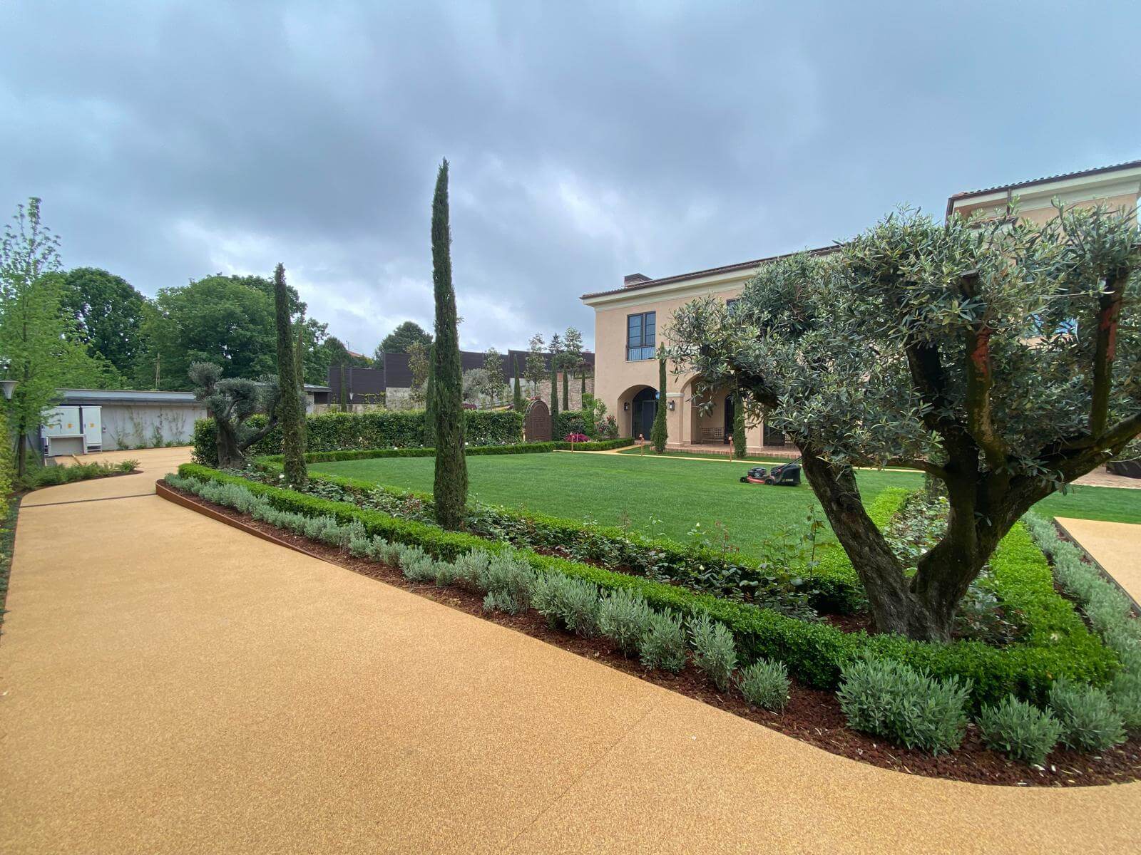 Çekmeköy Villa Peyzaj Düzenleme